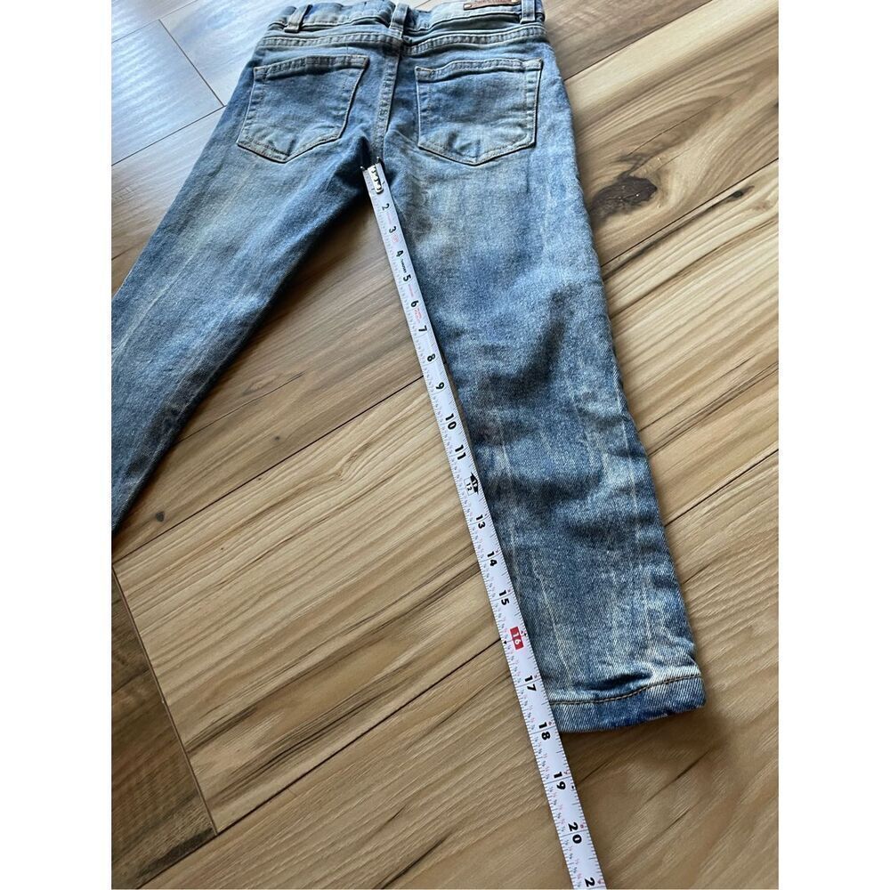 Evolution in Design  Kids Jeans - Picture 8 of 8